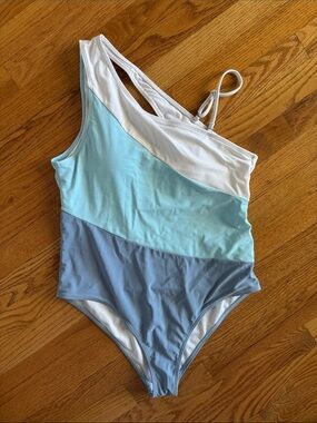 Colorblock One-Piece Swimsuit in White, Light Blue & Slate